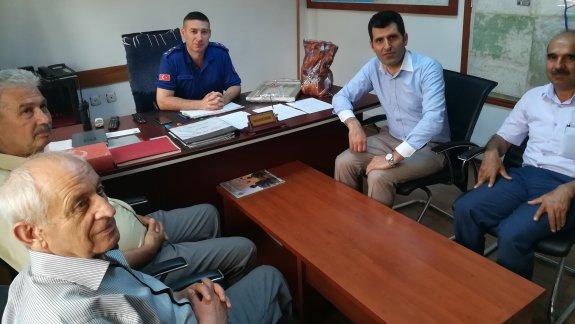 İlçe Milli Eğitim Müdürümüz Bahattin GENGÖRÜ, Jandarma Komutanı Yüzbaşı Mustafa HÜYÜKTEPEyi Ziyaret Etti
