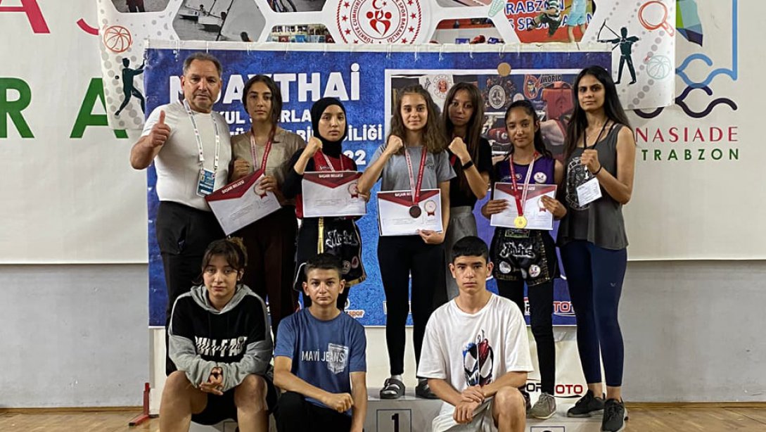 Muay Thai Okul Sporları Gençler Türkiye Şampiyonası...
